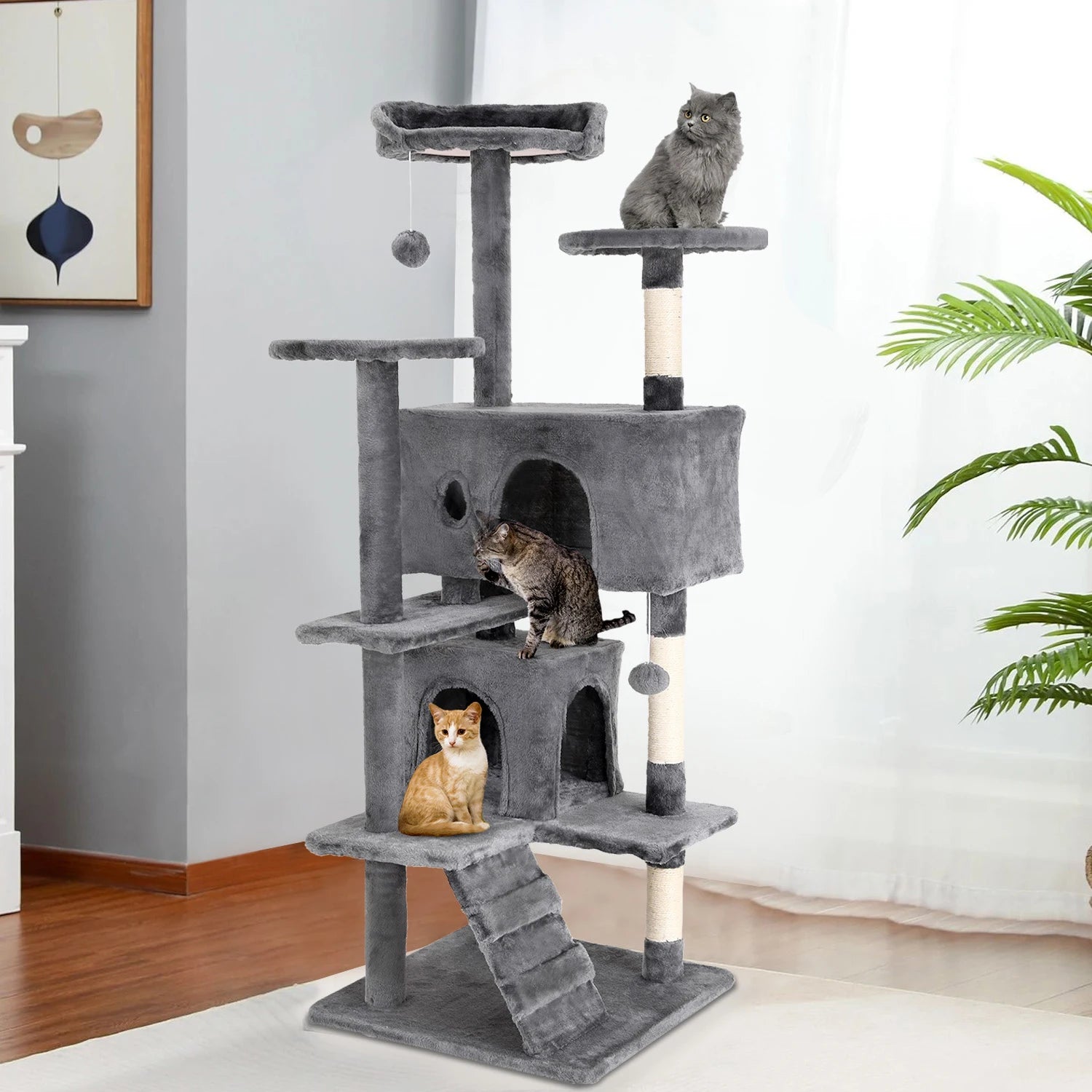 Cat Condo with Sisal-Covered Scratching Posts