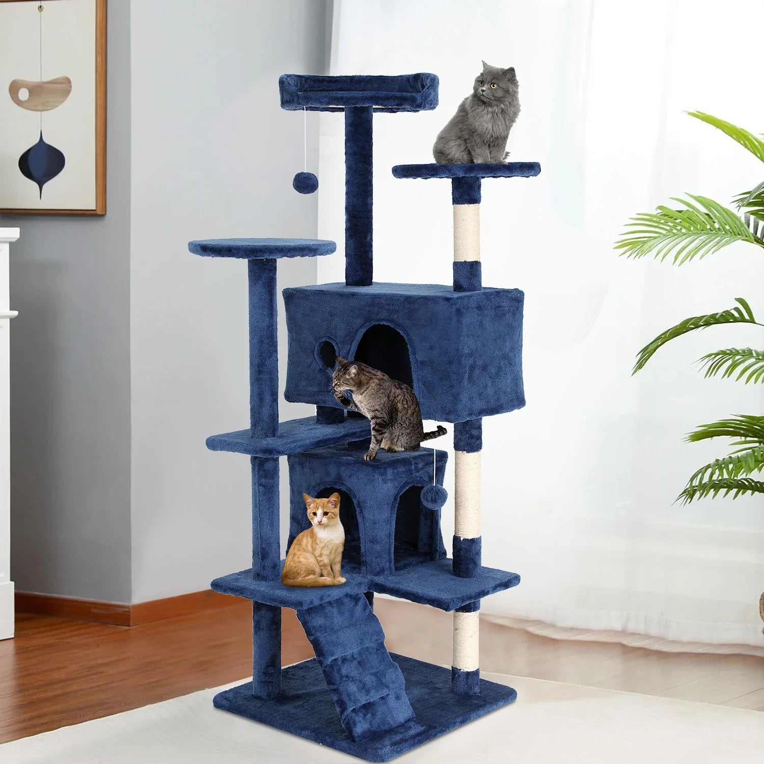 Cat Condo with Sisal-Covered Scratching Posts
